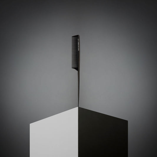 GHD PEIGNE A QUEUE